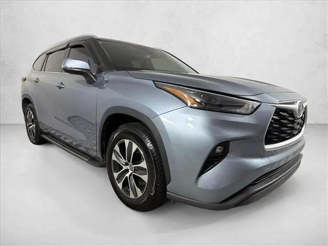 2022 Toyota Highlander Hybrid XLE for sale in Newnan, GA