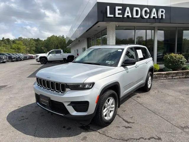 2023 Jeep Grand Cherokee Laredo 4x4 for sale in Utica, NY