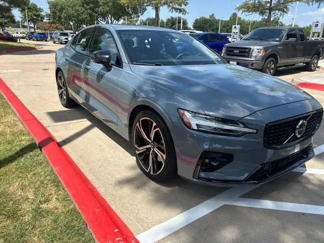2024 Volvo S60 B5 Plus Dark Theme for sale in Arlington, TX