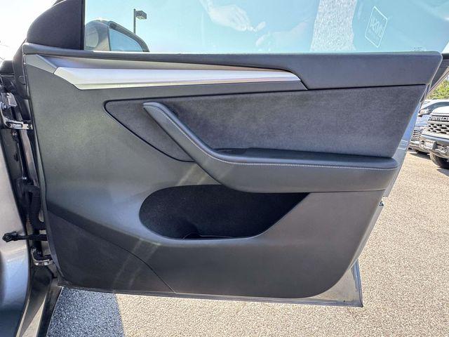 2024 Tesla Model Y Performance Dual Motor All-Wheel Drive