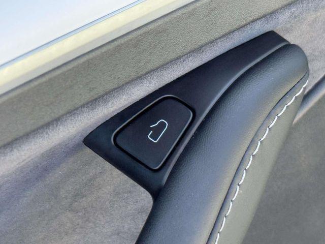 2024 Tesla Model Y Performance Dual Motor All-Wheel Drive