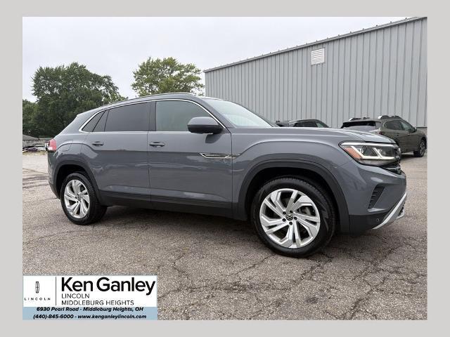2021 Volkswagen Atlas Cross Sport 2.0T SEL for sale in Middleburg Heights, OH