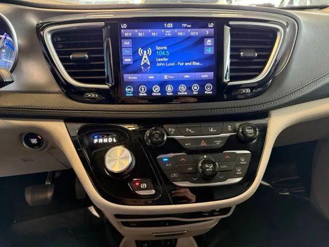 2018 Chrysler Pacifica Hybrid Limited