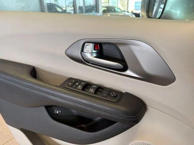 2018 Chrysler Pacifica Hybrid Limited