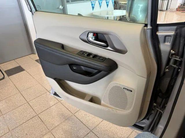 2018 Chrysler Pacifica Hybrid Limited
