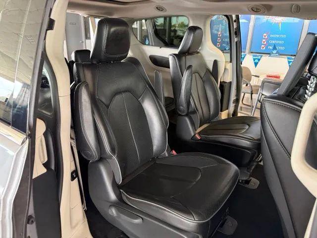 2018 Chrysler Pacifica Hybrid Limited