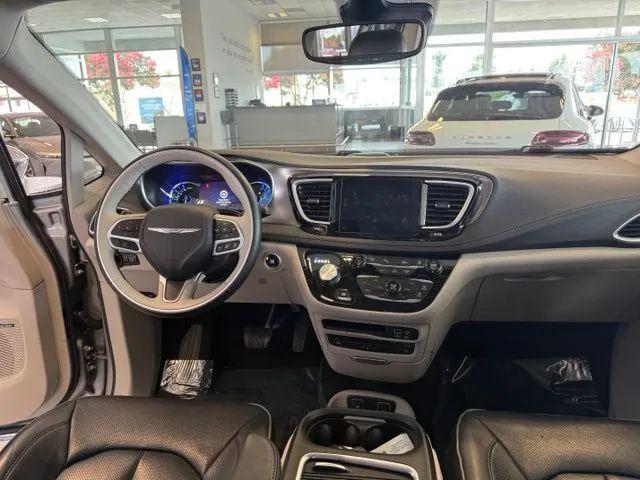 2018 Chrysler Pacifica Hybrid Limited