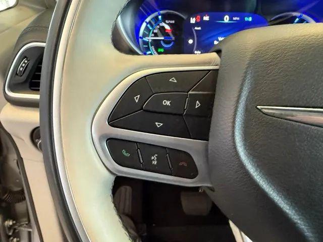 2018 Chrysler Pacifica Hybrid Limited