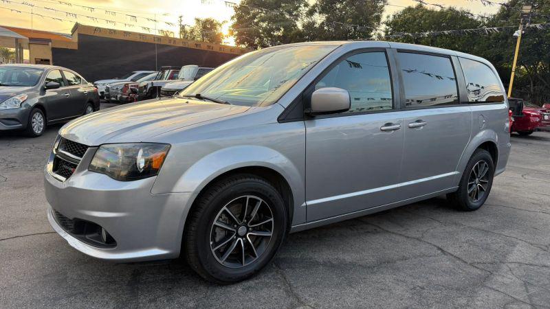 2018 Dodge Grand Caravan SE Plus for sale in Pomona, CA