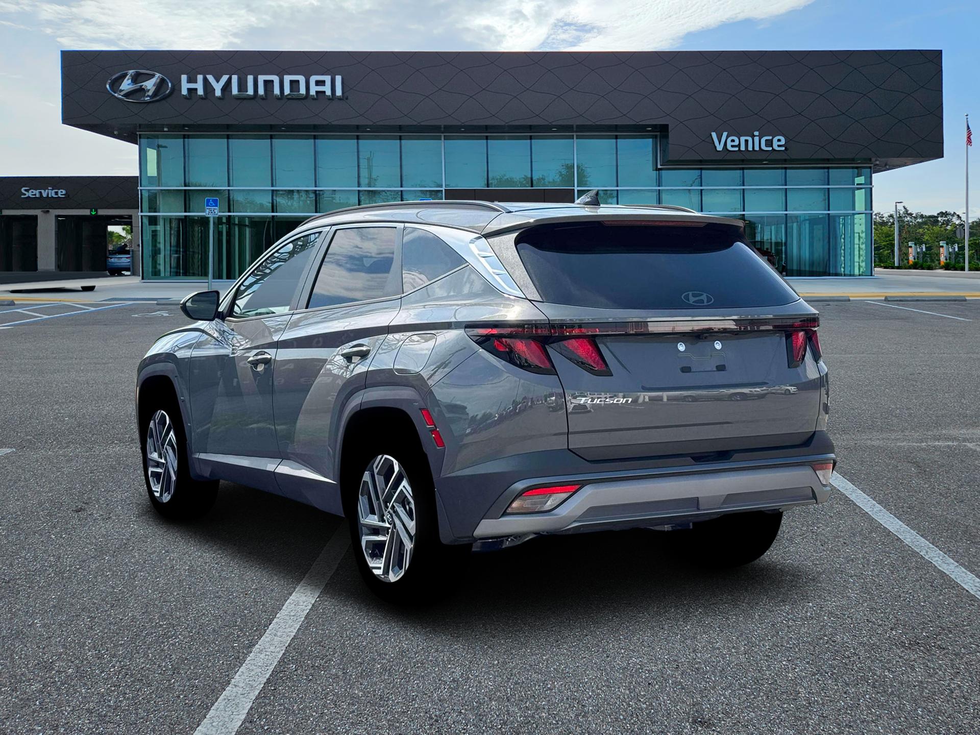 2026 Hyundai TUCSON SEL Plus FWD - Image 5
