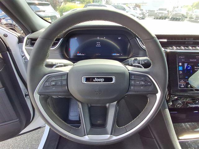Used 2024 Jeep Grand Cherokee Altitude 4x4 For Sale in East Hanover, NJ