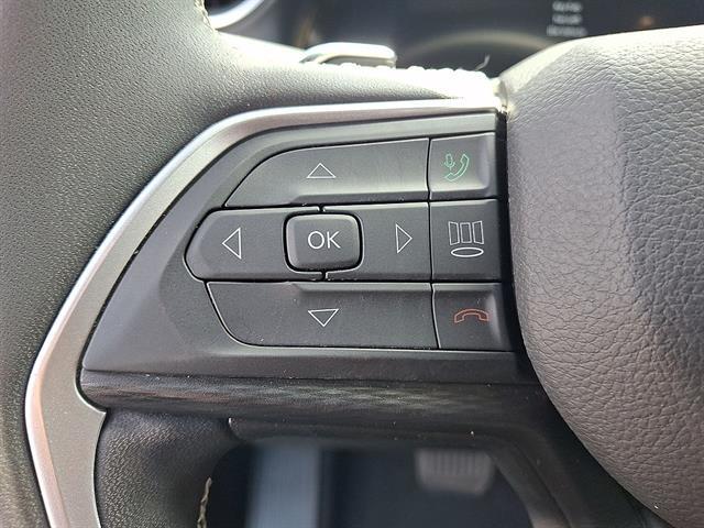 Used 2024 Jeep Grand Cherokee Altitude 4x4 For Sale in East Hanover, NJ