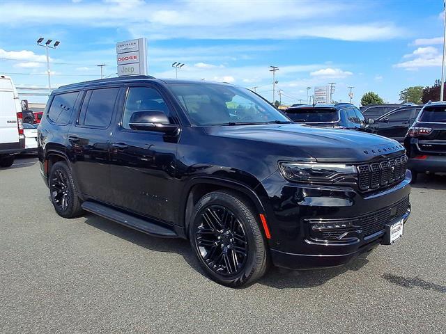 Used 2024 Jeep Wagoneer Series II Carbide 4x4 For Sale in East Hanover, NJ