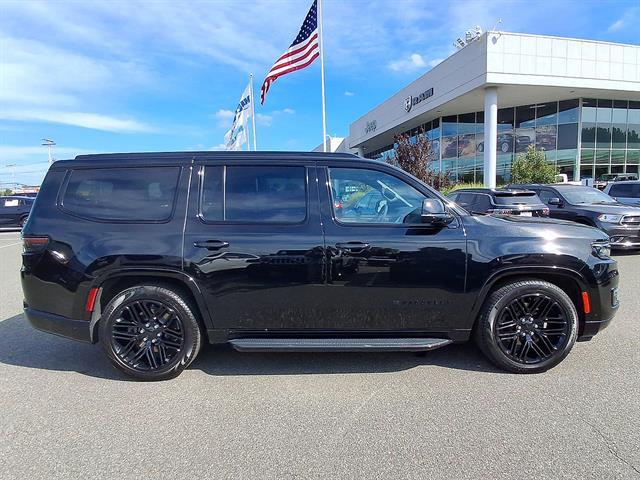 Used 2024 Jeep Wagoneer Series II Carbide 4x4 For Sale in East Hanover, NJ