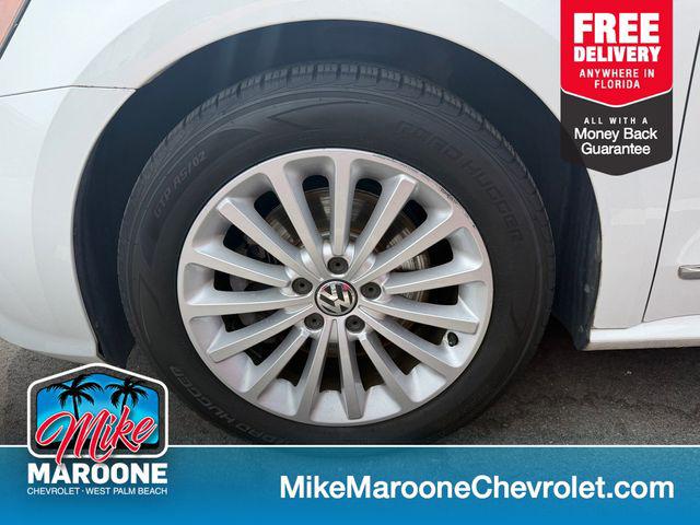 2016 Volkswagen Passat 1.8T SE for sale in West Palm Beach, FL