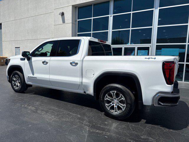 2025 GMC Sierra 1500 4WD Crew Cab Short Box SLT