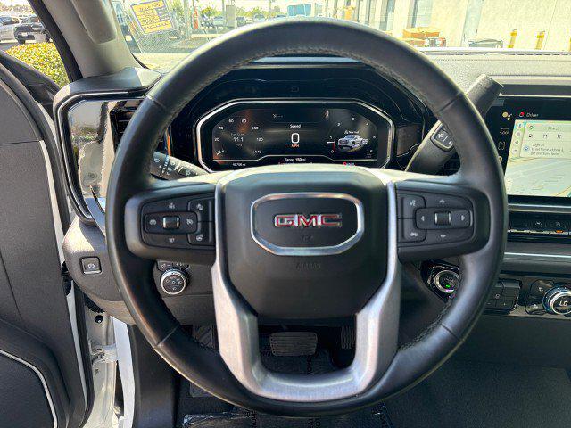 2025 GMC Sierra 1500 4WD Crew Cab Short Box SLT