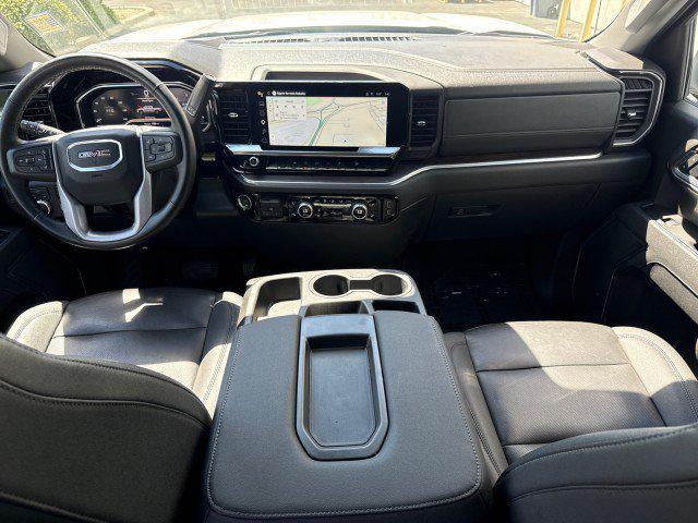 2025 GMC Sierra 1500 4WD Crew Cab Short Box SLT