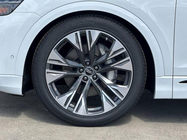 2026 Audi Q8 Prestige Plus 55 TFSI quattro Tiptronic