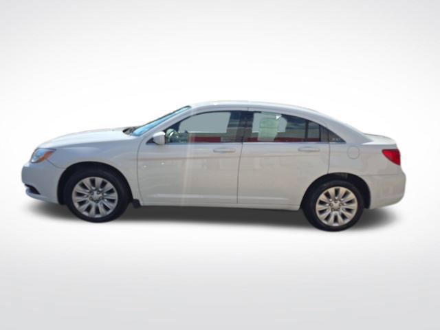 2014 Chrysler 200 LX