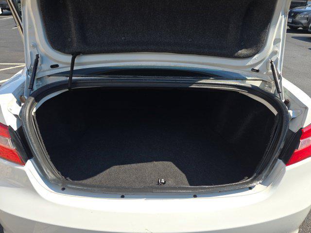 2014 Chrysler 200 LX