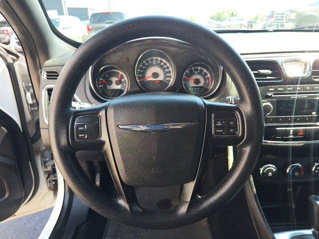2014 Chrysler 200 LX