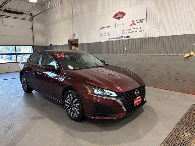 2024 Nissan Altima SV Intelligent AWD for sale in Cedar Falls, IA