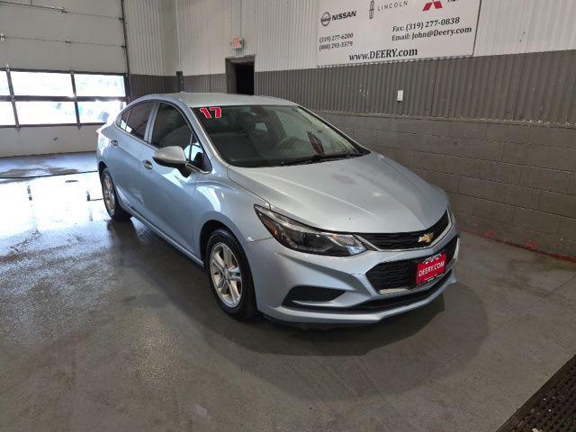 2017 Chevrolet Cruze LT Auto for sale in Cedar Falls, IA