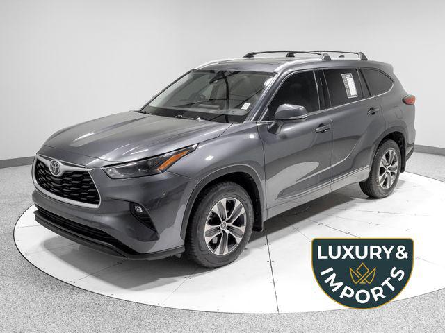 2022 Toyota Highlander XLE for sale in Leavenworth, KS