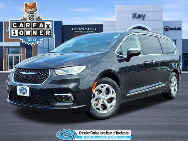 2023 Chrysler Pacifica Limited for sale in Rochester, NH