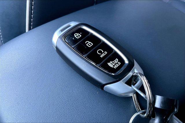 Used 2023 Hyundai Venue Limited For Sale in Olive Branch, MS