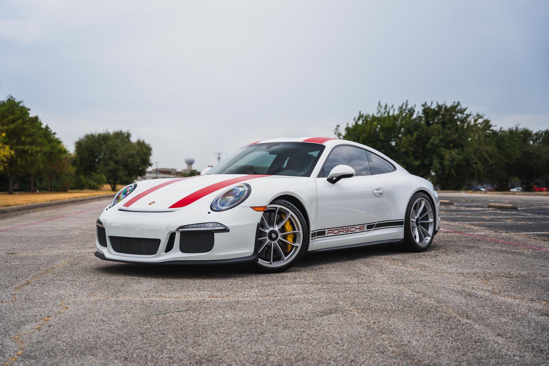 /2016 Porsche 911