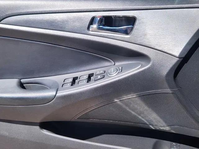 2012 Hyundai Sonata SE