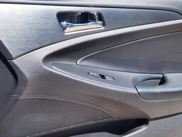 2012 Hyundai Sonata SE