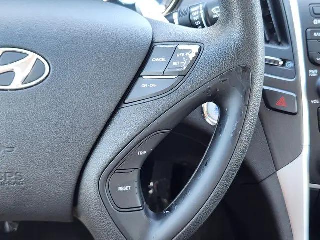 2012 Hyundai Sonata SE