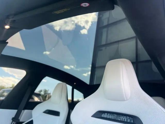 2024 Tesla Model S Plaid Tri Motor All-Wheel Drive