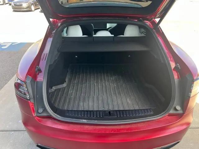 2024 Tesla Model S Plaid Tri Motor All-Wheel Drive