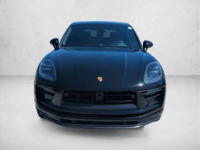 2024 Porsche Macan T