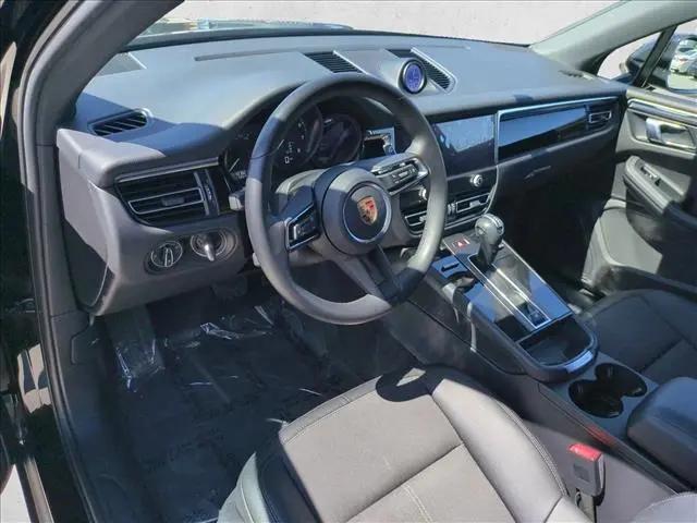 2024 Porsche Macan T