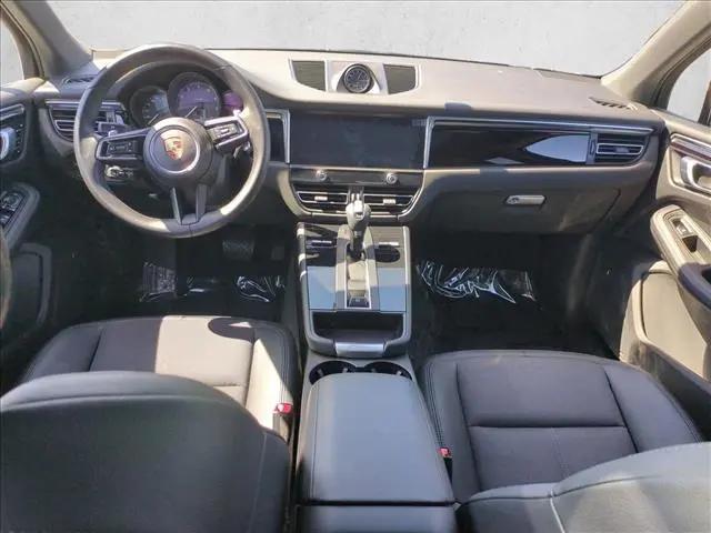 2024 Porsche Macan T