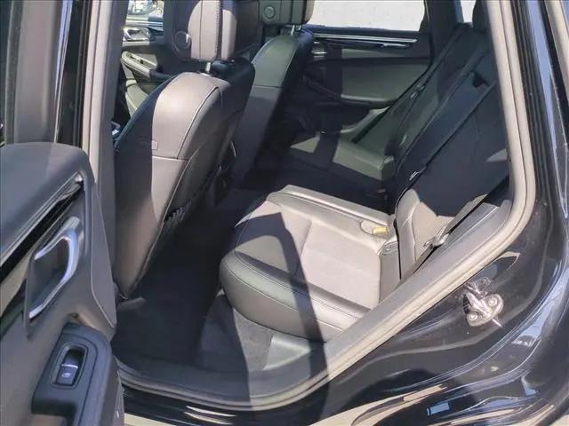 2024 Porsche Macan T