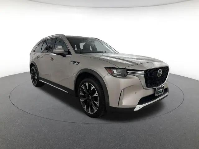 2024 Mazda X-90 Premium Plus