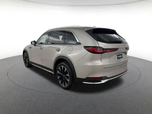 2024 Mazda X-90 Premium Plus