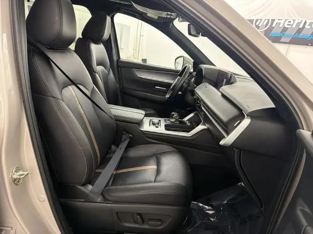 2024 Mazda X-90 Premium Plus