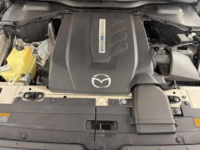 2024 Mazda X-90 Premium Plus