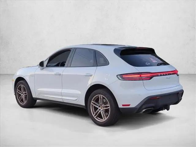 2023 Porsche Macan Macan