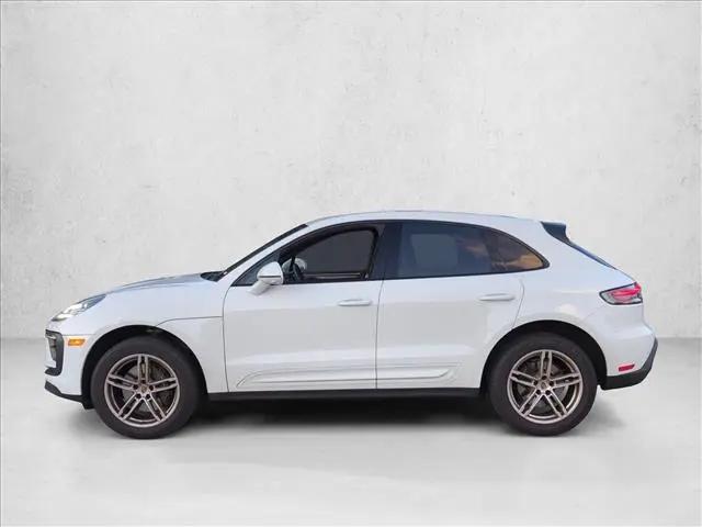 2023 Porsche Macan Macan