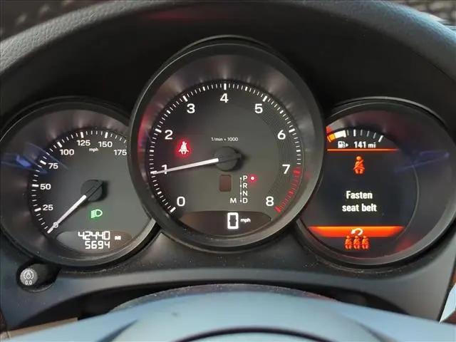 2023 Porsche Macan Macan