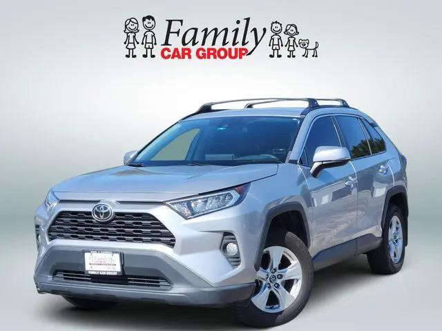 2020 Toyota RAV4 XLE for sale in Arlington, TX
