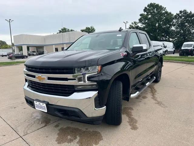 2021 Chevrolet Silverado 1500 4WD Crew Cab Short Bed LT for sale in Columbia, MO